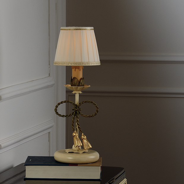 img table lamp