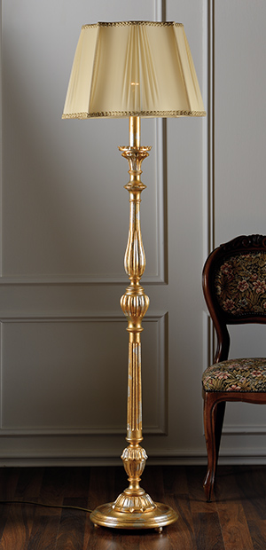 img floor lamp